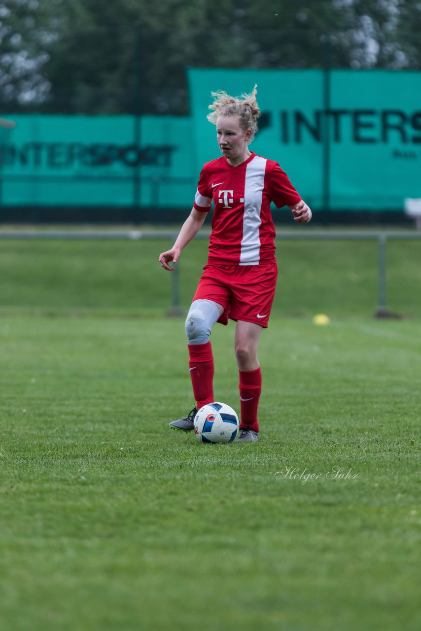 Bild 94 - wCJ SV Steinhorst/Labenz - VfL Oldesloe : Ergebnis: 18:0